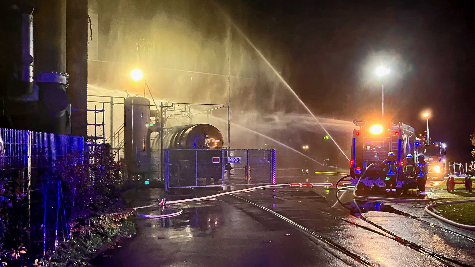 Feuerwehr im Löscheinsatz