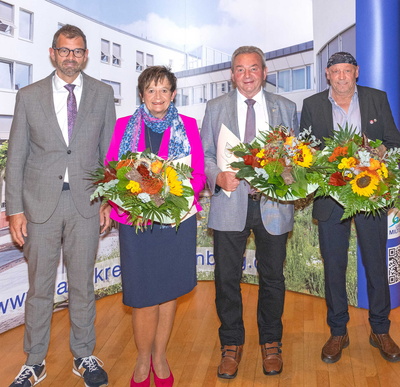 Zahlreiche Auszeichnungen beim Ehrenabend des Landkreises in Elsenfeld