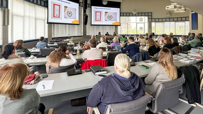 Präsentation im Großen Sitzungssaal