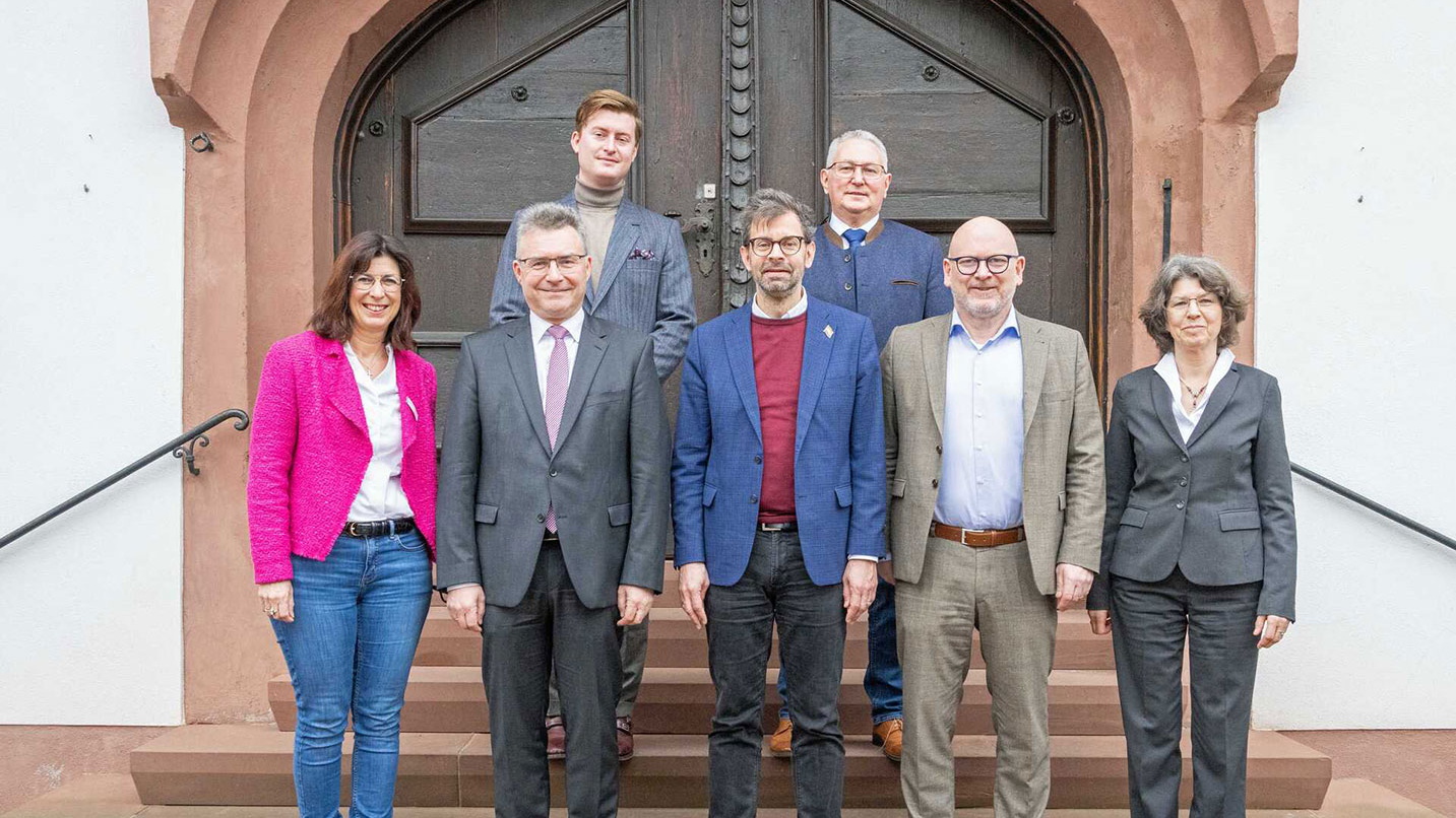 Für mehr Gemeinsamkeit bei Vermarktung regionaler Produkte Drei-Länder-Landräte tauschen sich aus