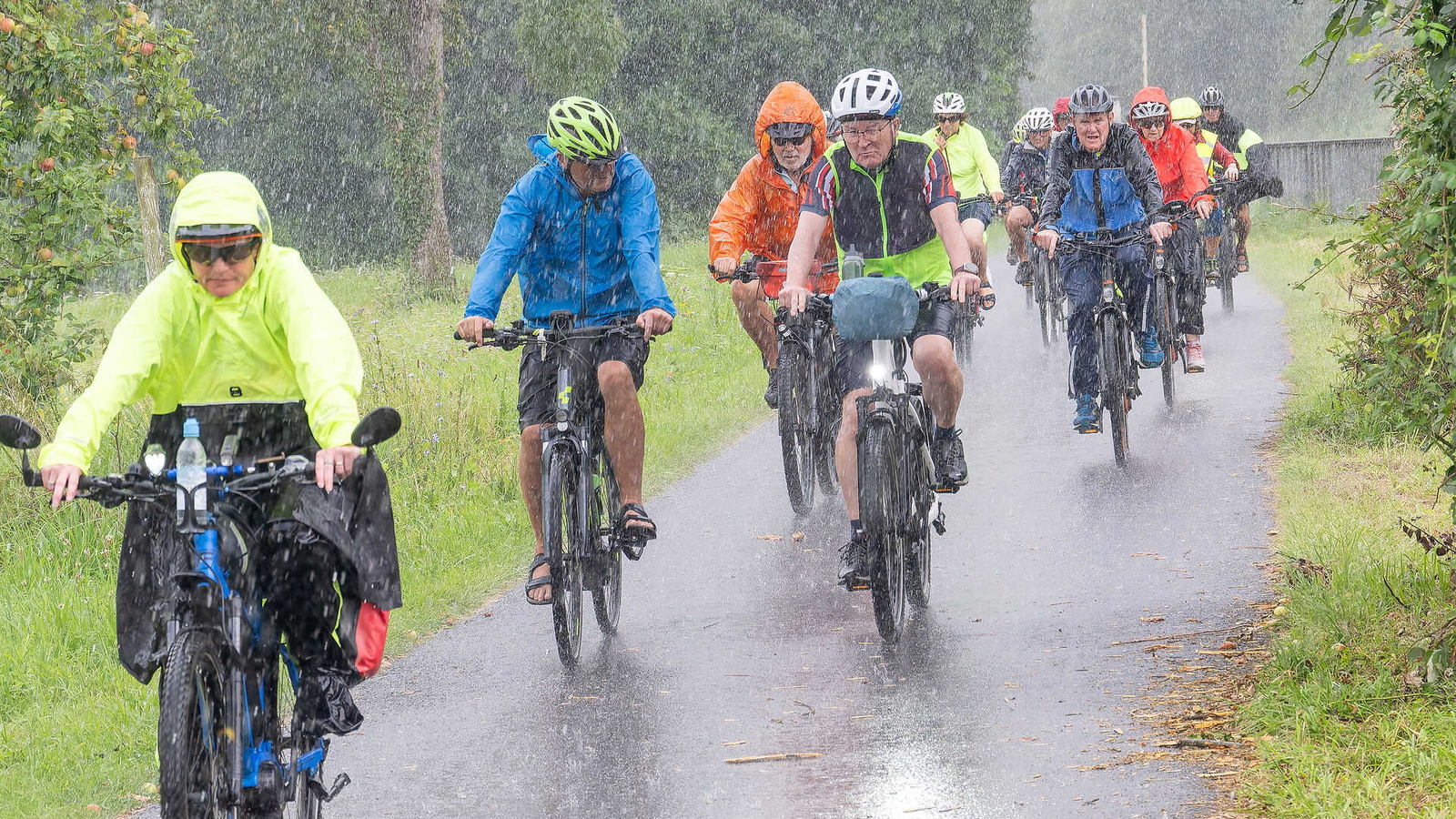 Drei-Länder-Radtour erfreut sich großen Zuspruchs