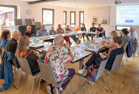 Kommunale Ansprechpersonen für Ältere tauschen sich in Workshop aus